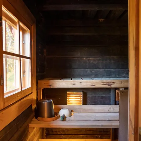 Chalet Perinnehirsitalo *