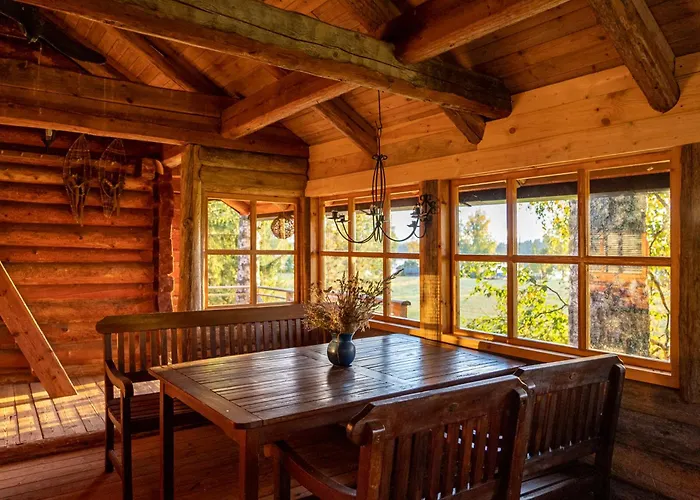 Chalet Perinnehirsitalo